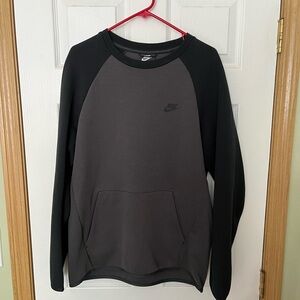 Nike Tech Fleece